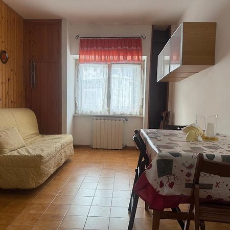 Villaggio Dello Sciatore Residence Paradiso Appartamenti E Monolocale روكاراسو المظهر الخارجي الصورة