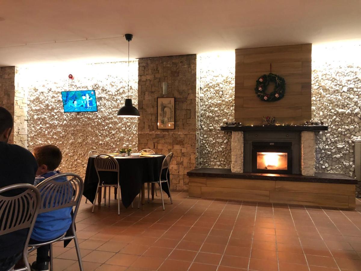 Villaggio Dello Sciatore Residence Paradiso Appartamenti E Monolocale روكاراسو المظهر الخارجي الصورة