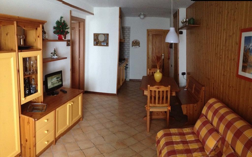 Villaggio Dello Sciatore Residence Paradiso Appartamenti E Monolocale روكاراسو المظهر الخارجي الصورة