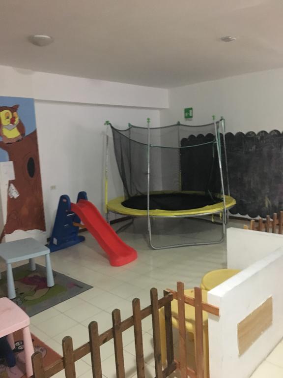Villaggio Dello Sciatore Residence Paradiso Appartamenti E Monolocale روكاراسو المظهر الخارجي الصورة