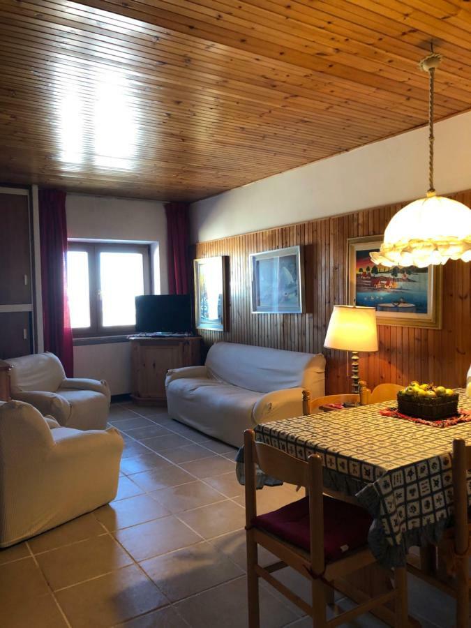 Villaggio Dello Sciatore Residence Paradiso Appartamenti E Monolocale روكاراسو المظهر الخارجي الصورة